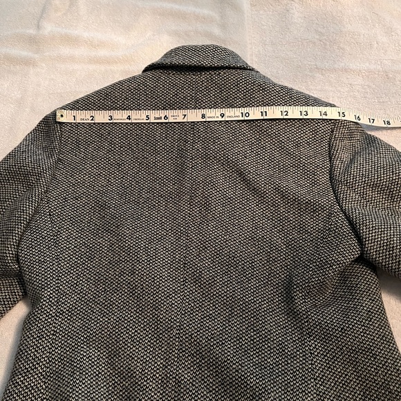 Petite Sophisticate Herringbone Jacket with Faux Leather Trim - Size 4P - Picture 4 of 9